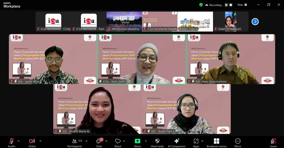 Senin, 24 Februari 2025 - Indonesia Corporate Secretary Association (ICSA) mengadakan webinar regulatory "ESG Disclosure: Peran Corporate Secretary dalam Penyampaian ESG Metrics melalui SPE-IDXnet," Senin, (24/2). Sebanyak lebih dari 170 peserta hadir dalam webinar .

Materi webinar disampaikan oleh Head of Indices and ESG Business Development PT Bursa Efek Indonesia (BEI) Rony Suniyanto Djojomartono, Senior Analyst of Indices and ESG Business Development BEI Kinanti Marta Nuraida, dan Senior Officer of Indices and ESG Business Development BEI Satria Wira Bagaskara. 

Pemateri membahas pengungkapan Environmental, Social, and Governance (ESG) dan urgensinya pada bisnis dan investasi, metode pelaporan ESG yang sesuai dengan standar nasional dan internasional, cara mengidentifikasi peran strategis sekretaris perusahaan dalam pengelolaan dan pelaporan ESG, serta penjelasan panduan teknis dalam pengisian Form E020 di SPE-IDXnet sesuai standar ASEAN Exchanges dan POJK 51/2017.

ICSA berharap, peserta yang hadir pada webinar ini dapat meningkatkan keberhasilan pengimplementasian ESG pada perusahaannya masing-masing.<br>
                  